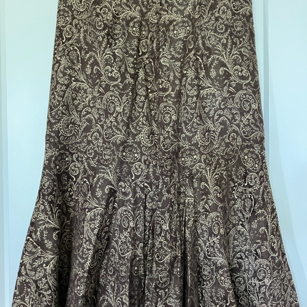 Mid length brown floral skirt by ideology